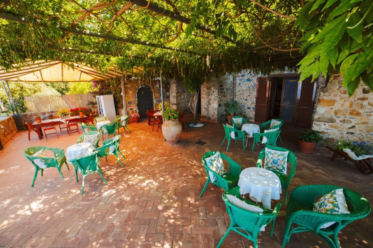卡普里奥里Residenza Golfo Degli Ulivi公寓式酒店 外观 照片